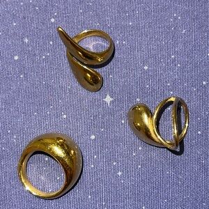 Elegant Gold Trio Sculptural Ring - Women Jewelry